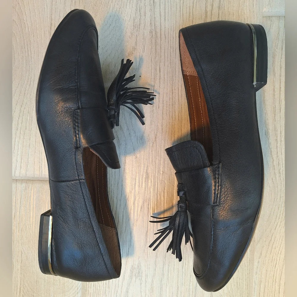 Franco Sarto Bisma Loafer Women's Black Leather Tassel Slip In Loafers  Size 9.5
